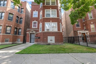 Building Photo - 8241 S Maryland Ave