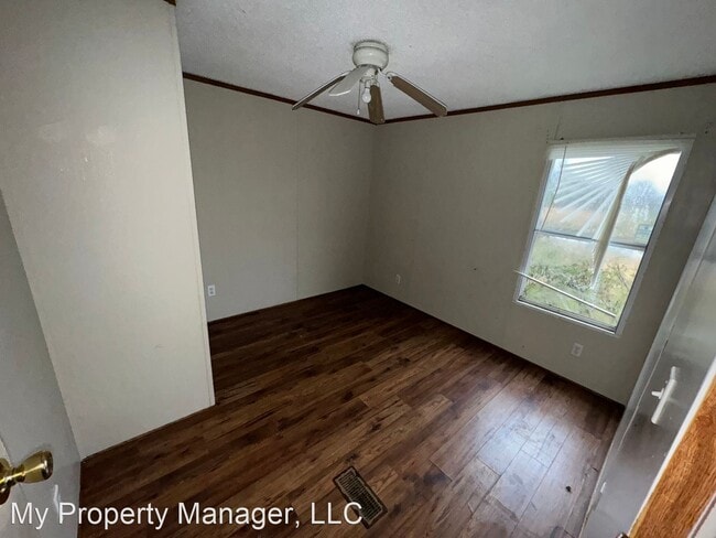 Foto del edificio - 2 br, 2 bath House - 8059 Dixie Blanchard ...