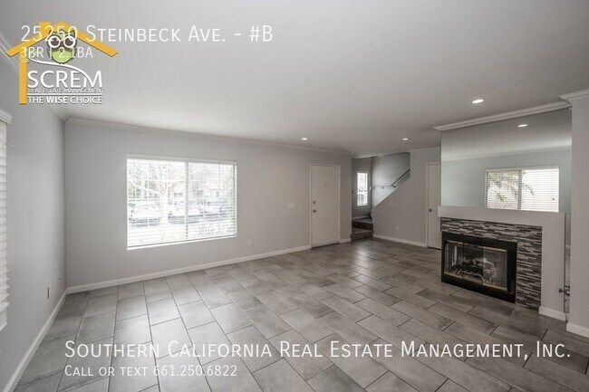 Building Photo - Three Bedroom Townhome in Stevenson Ranch