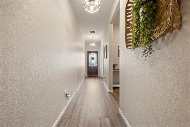 Building Photo - 13010 Red Blossom Cir