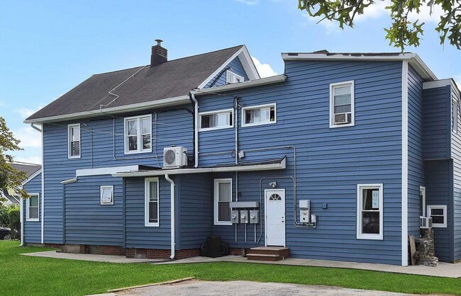 Foto del edificio - 1250 Woodfield Rd