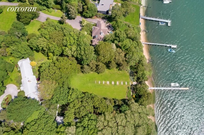 Building Photo - 68 Ram Island Dr