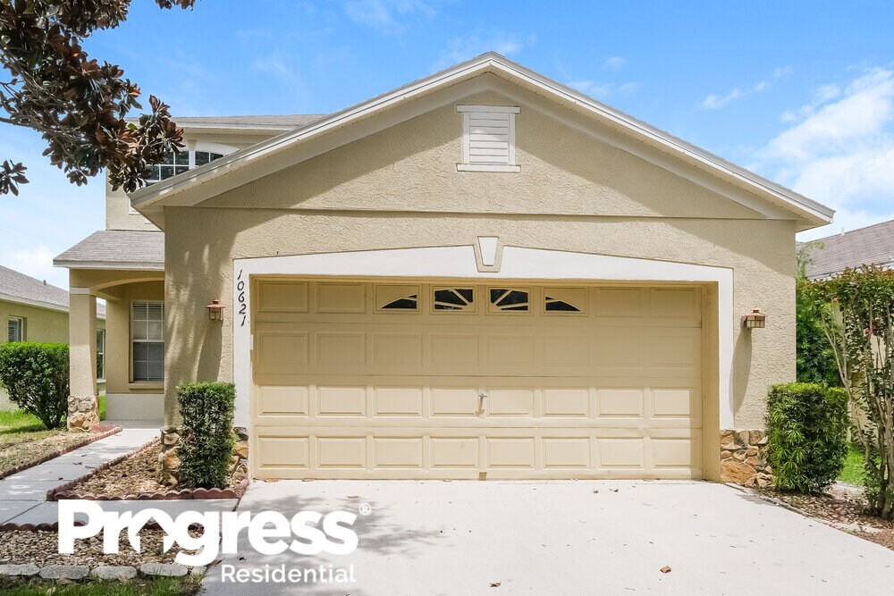 Foto principal - 10621 Navigation Dr