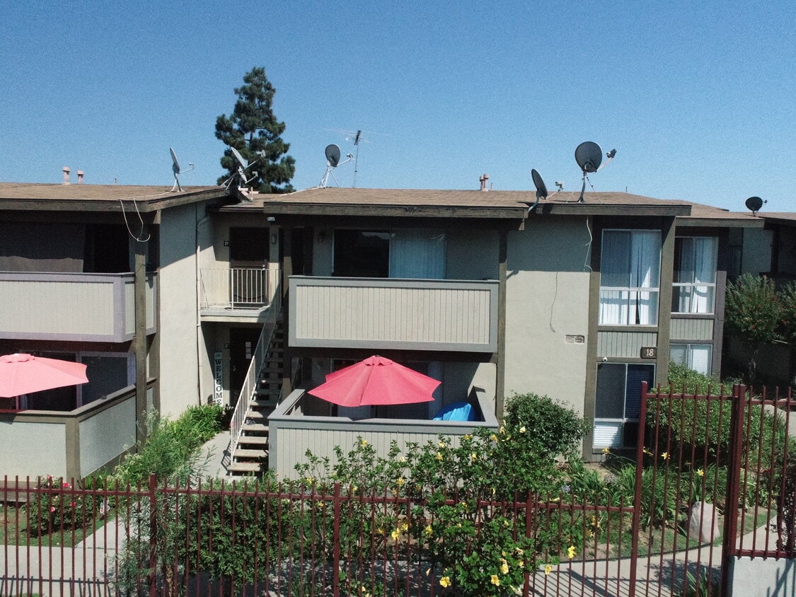 Front of the Unit, 2nd Floor - 23334 Sesame St