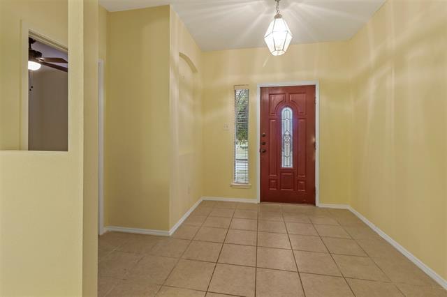 Building Photo - 1400 Talladega Dr