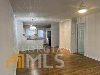 Foto del edificio - 122 Doves Ln