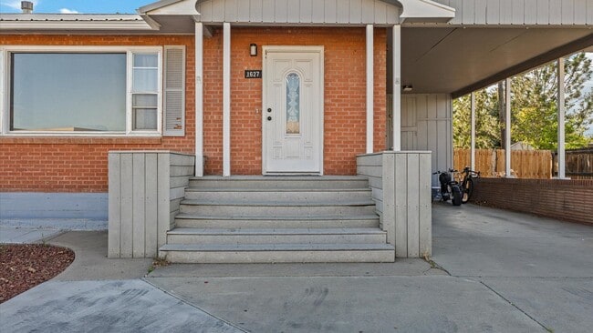 Foto del edificio - 1627 N 5th St