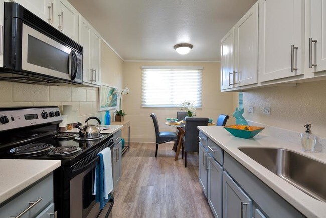 Foto del edificio - 4100 Guadalcanal Ave