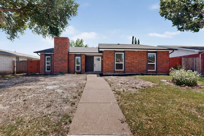 Foto del edificio - 243 Woodhurst Dr