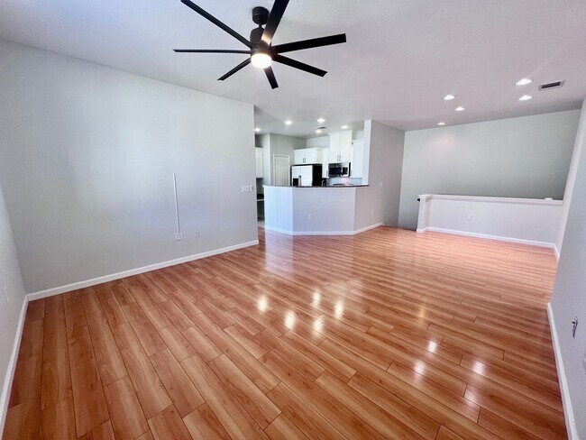 Foto del edificio - $2,295 Herndon & Armstrong, 2 Bedroom Cond...