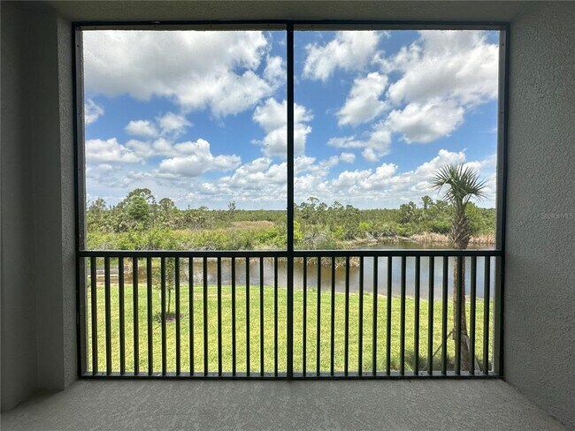 Foto del edificio - 14131 Heritage Landing Blvd