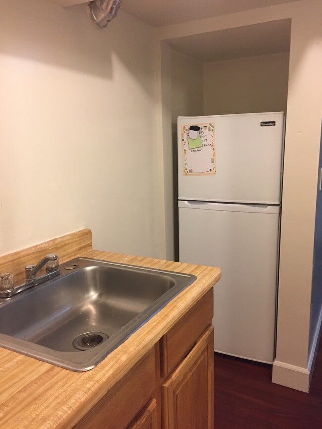 Foto del edificio - 369 Winchester St