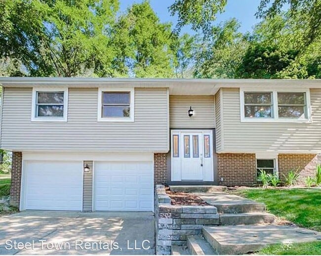 Building Photo - 3 br, 2 bath House - 301 Alamo Drive