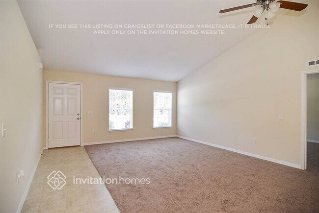 Foto del edificio - 420 NW Byron St
