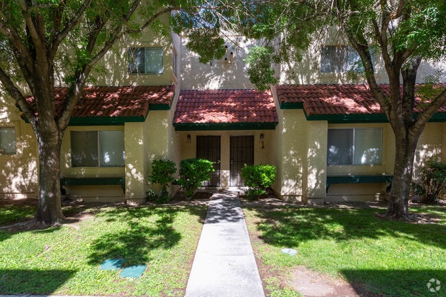 Comunidad - Heritage Pointe Apartments