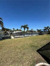 Building Photo - 1041 N Waterway Dr