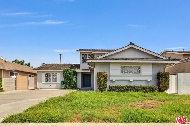 Building Photo - 16792 Madrone Cir
