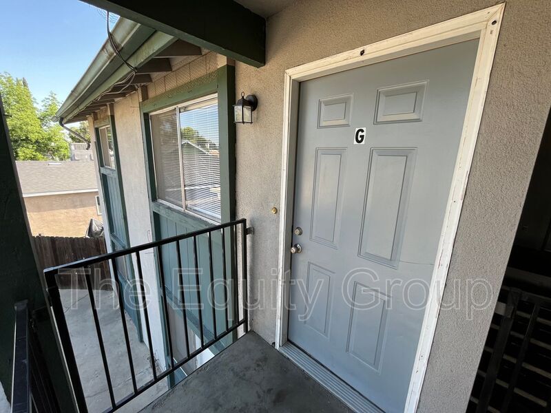 514 S Bridge St Unit G, Visalia, CA 93277 Condo for Rent in Visalia