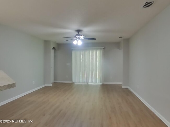 Foto del edificio - 78611 Rock Ct