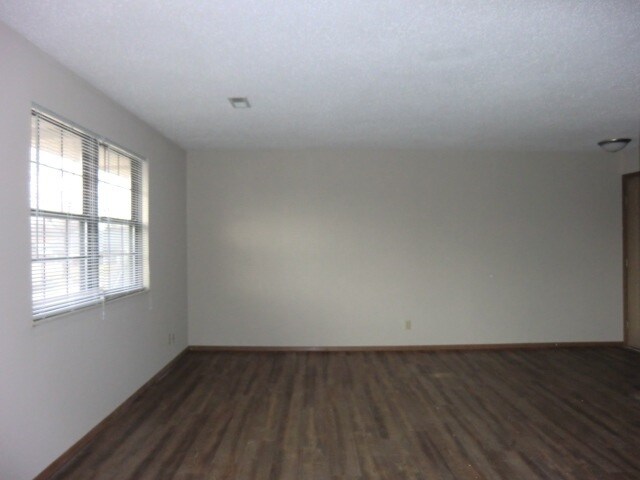 Foto del edificio - 6 Quail Hollow Ct