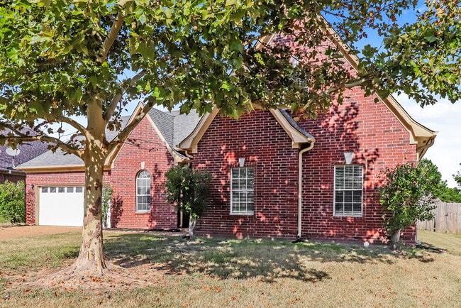 Building Photo - 9064 Kyle Duran Ln