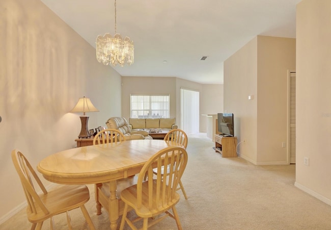 Foto del edificio - 4233 Hartridge Ln