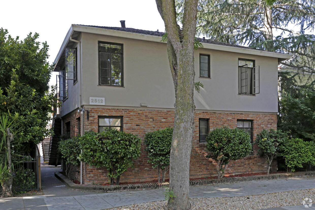 Primary Photo - 2512 O St