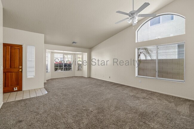 Foto del edificio - 9409 S 51st St