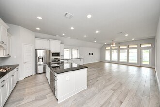 Building Photo - 4412 Mesquite Terrace Dr