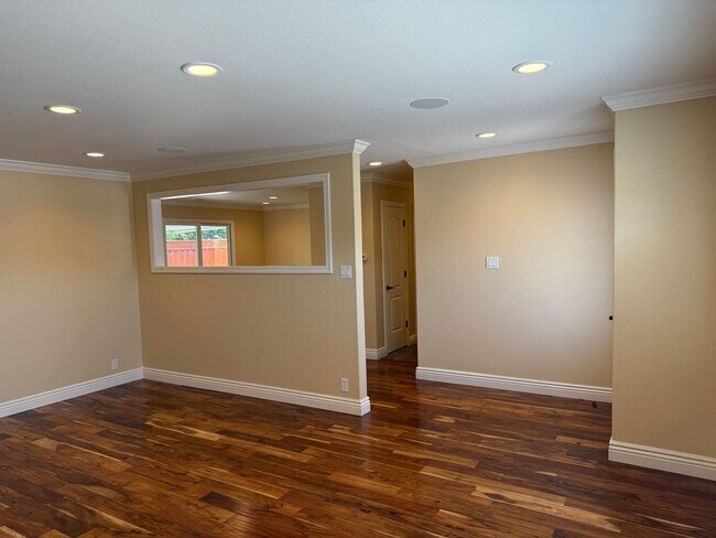 Foto del edificio - Remodeled Willow Glen Home
