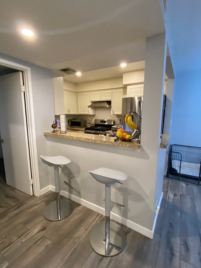 kitchen - 16866 Kingsbury St