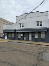 Building Photo - 120 S Washington St