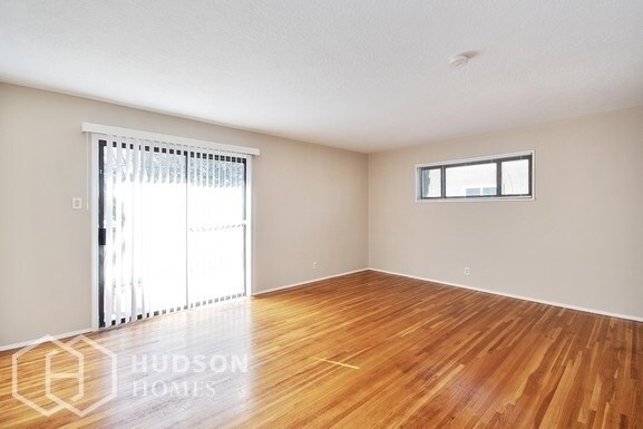 Building Photo - NOW AVAILABLE!3425 Inca St NE, Albuquerque...