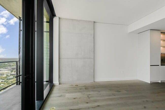 Foto del edificio - 610 Davis St