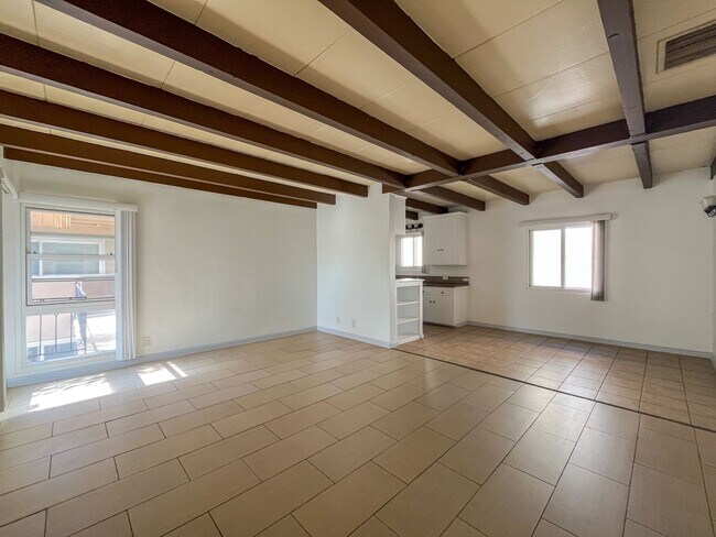 Foto del edificio - 3216 W 99th St