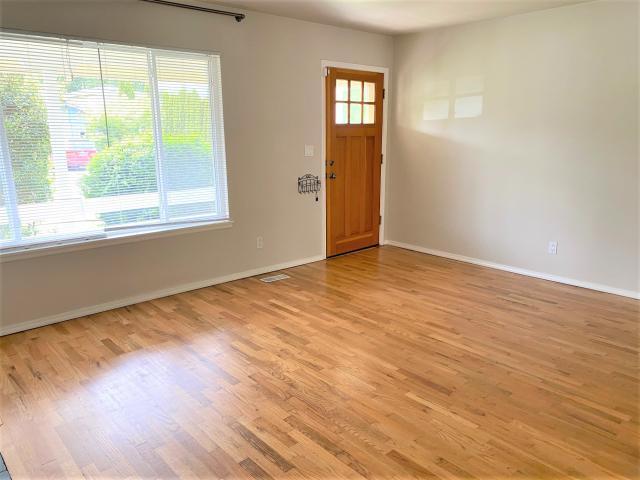 Building Photo - 4 bedroom in Edmonds WA 98026