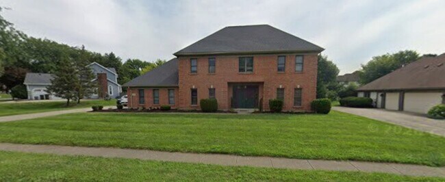 Foto del edificio - 324 Redwood Blvd