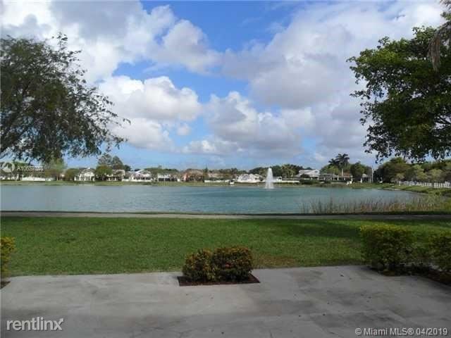 Building Photo - 3 br, 3 bath House - 14551 SW 146th Pl
