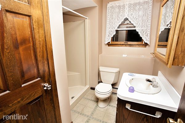 Building Photo - 7 Hurd St