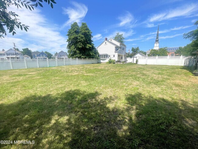 Foto del edificio - 893 NJ-34