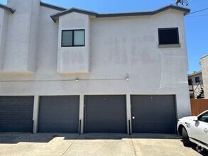 Building Photo - 4435 Marlborough Ave