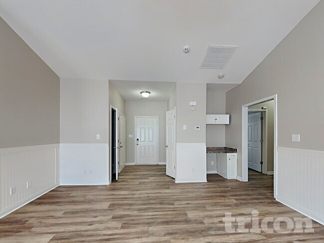 Foto del edificio - 153 Devon Forrest Dr