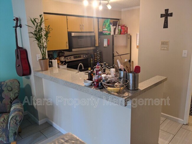 Foto del edificio - 2880 S Locust St