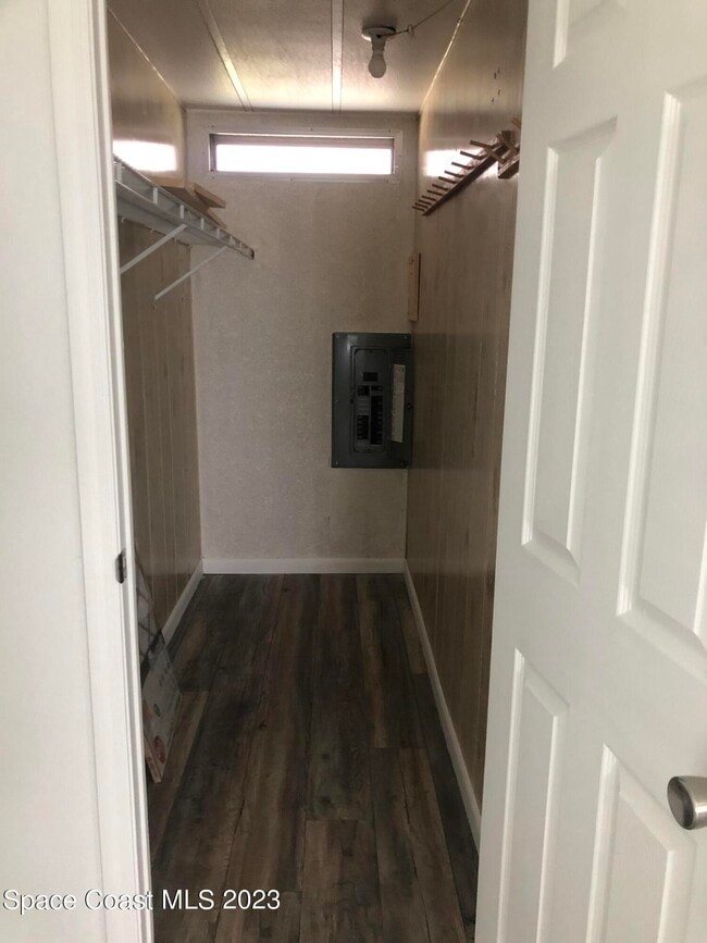 Foto del edificio - 522 Egret Cir