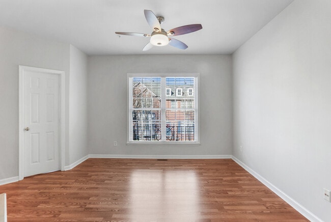 Photo - 1814 Dunrobin Dr SE Townhome