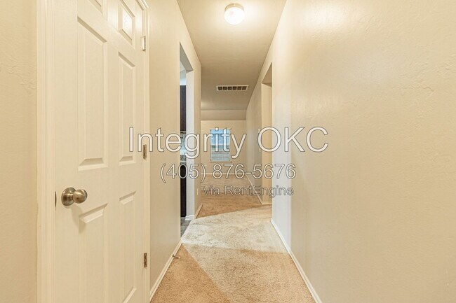 Foto del edificio - 13233 Bridgewater Dr