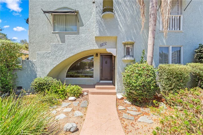 Foto del edificio - 2109 Chestnut Ave