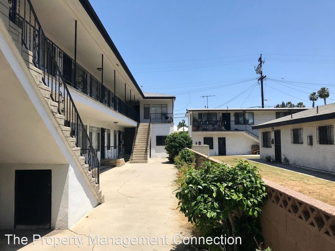 Primary Photo - 7022 Malabar St