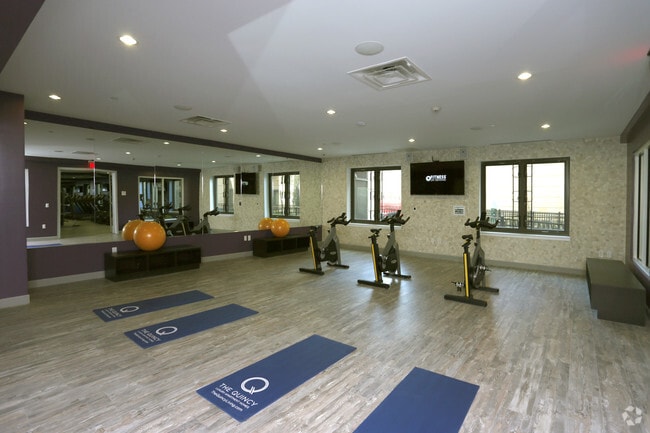 Interior Photo - The Quincy