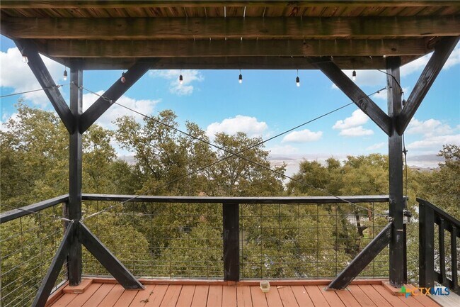 Foto del edificio - 1087 Driftwind Dr